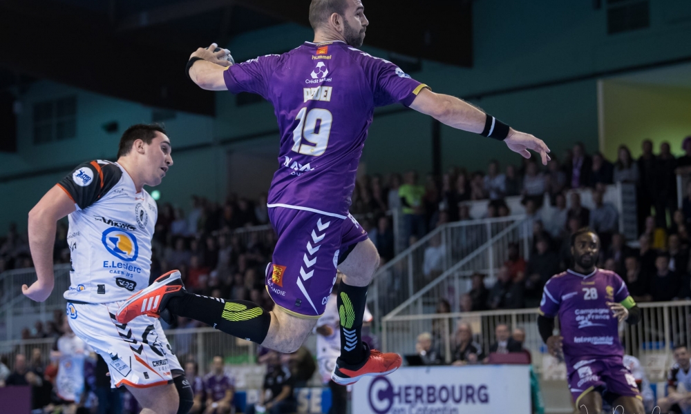 Le derby bas normand est encore pour les mauves! 27-25