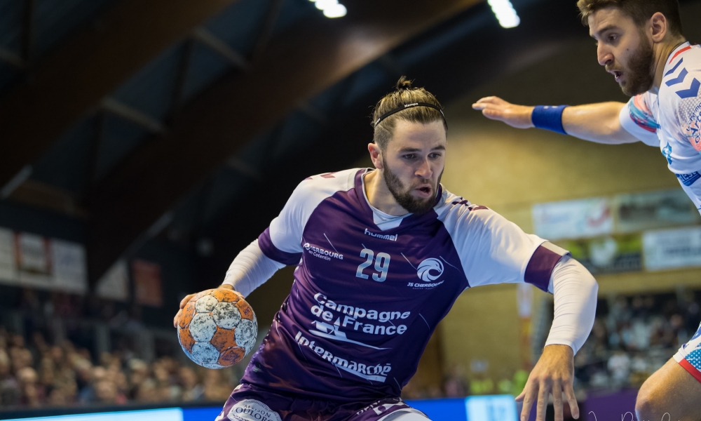 Les Mauves maîtres contre Strasbourg - 37-33 