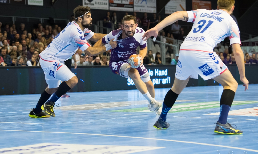 Les Mauves maîtres contre Strasbourg - 37-33