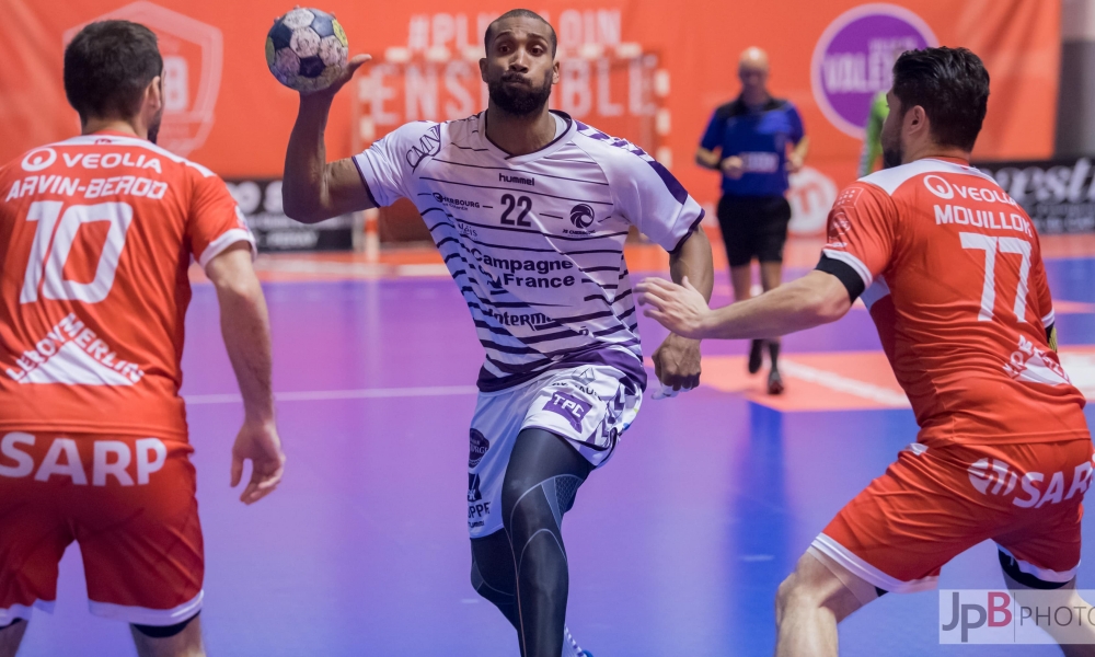 Victoire à l'extérieur pour les Mauves face à Valence Handball. 25-24