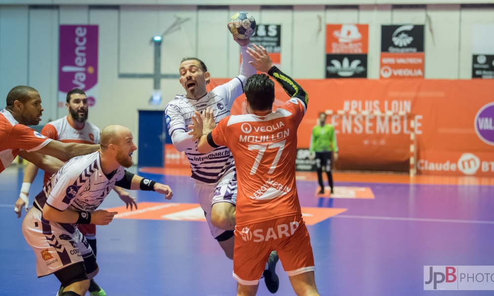 Victoire à l'extérieur pour les Mauves face à Valence Handball. 25-24