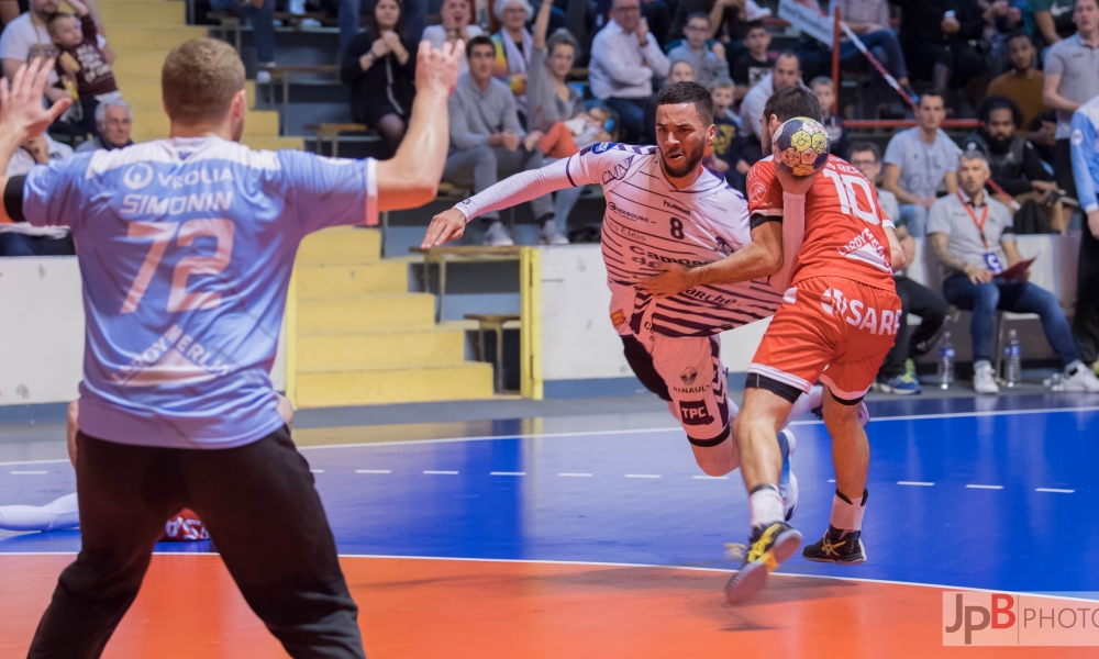 Victoire à l'extérieur pour les Mauves face à Valence Handball. 25-24