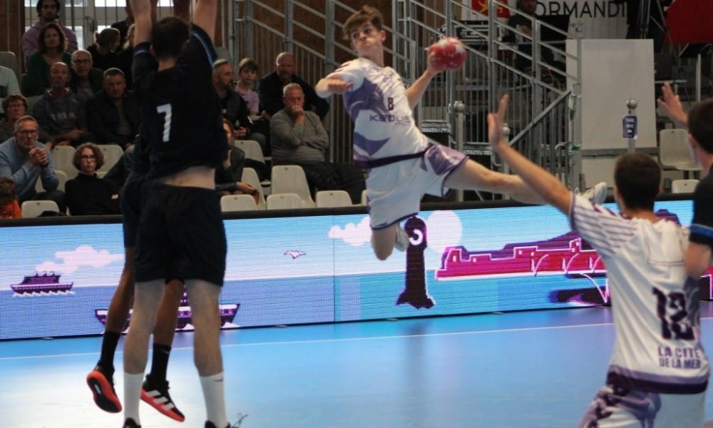 U18 vs PARIS SAINT GERMAIN (Défaite 30-40) © Christophe Guillochon