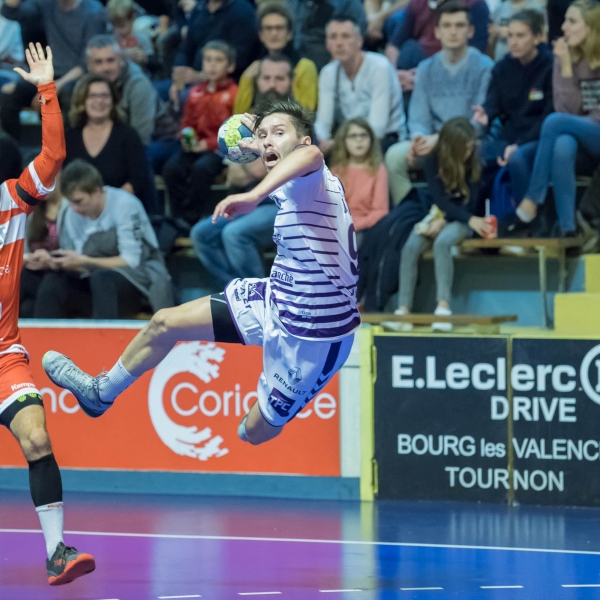 Victoire à l'extérieur pour les Mauves face à Valence Handball. 25-24