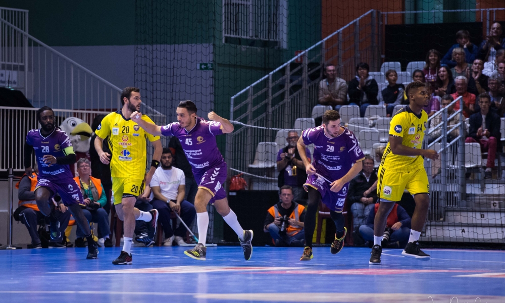 Les images de la rencontre Coupe de la Ligue JSC-Pontault