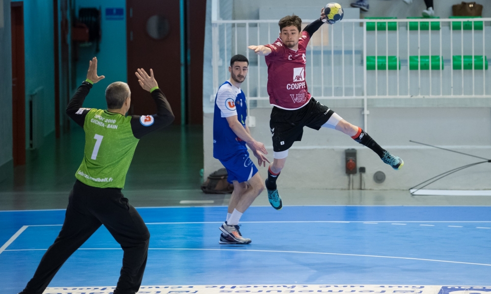 1 but, d'écart 2 points. La réserve efface Bruz: 29-28