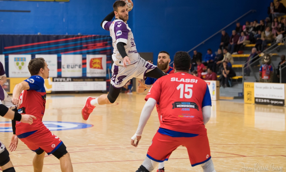 Partage de spoints à Vernon.  22-22