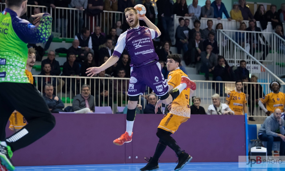 Au bout du suspens, les Mauves gagnent sur le fil contre Selestat 26-25