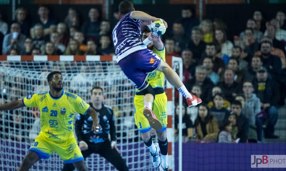 Un début de cauchemar, et une fin de rêve. Les Mauves gagnent face à Dijon 29-23