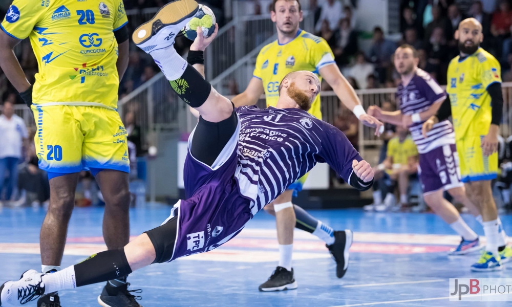 Un début de cauchemar, et une fin de rêve. Les Mauves gagnent face à Dijon 29-23