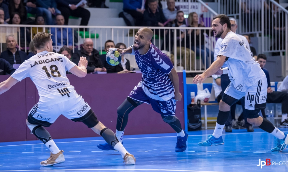 Chantereyne imprenable. Les Mauves finissent l'année en battant l'équipe du GBDH par 26-23