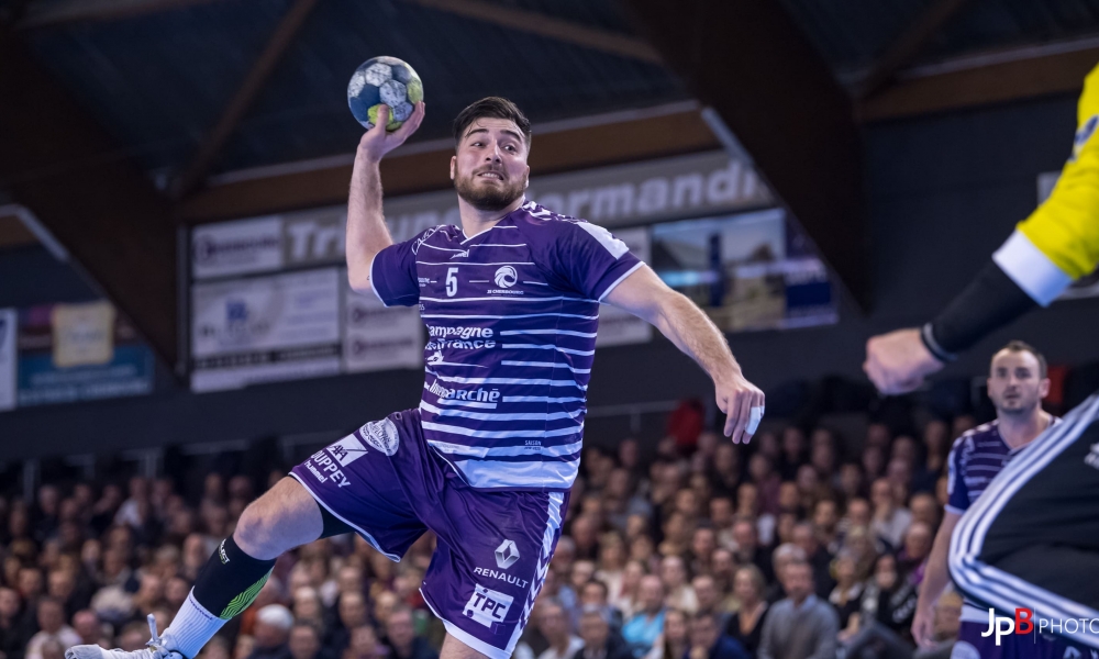 Chantereyne imprenable. Les Mauves finissent l'année en battant l'équipe du GBDH par 26-23