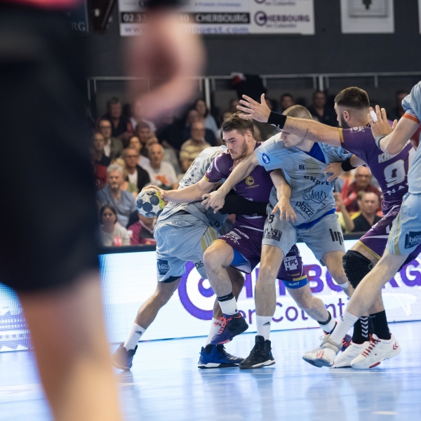 La JSC fait une bouchée des bisontins 42-33