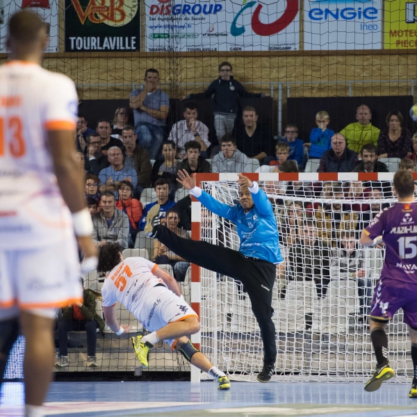 La JS s'incline devant Chartres...