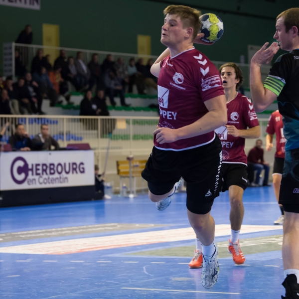 Victoire contre St Renan, et la réserve retouve la tête du championnat