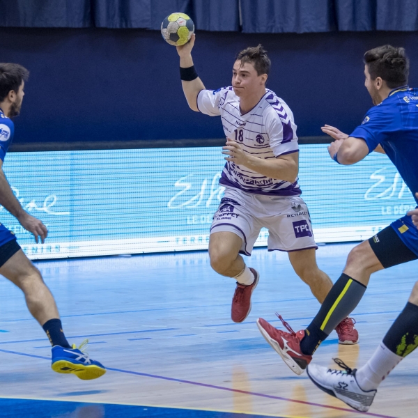 Et les Mauves s'imposent magistralement sur le terrain du Massy Essonne HB. 32-28