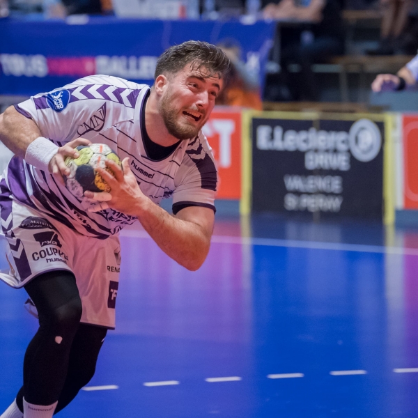 Victoire à l'extérieur pour les Mauves face à Valence Handball. 25-24