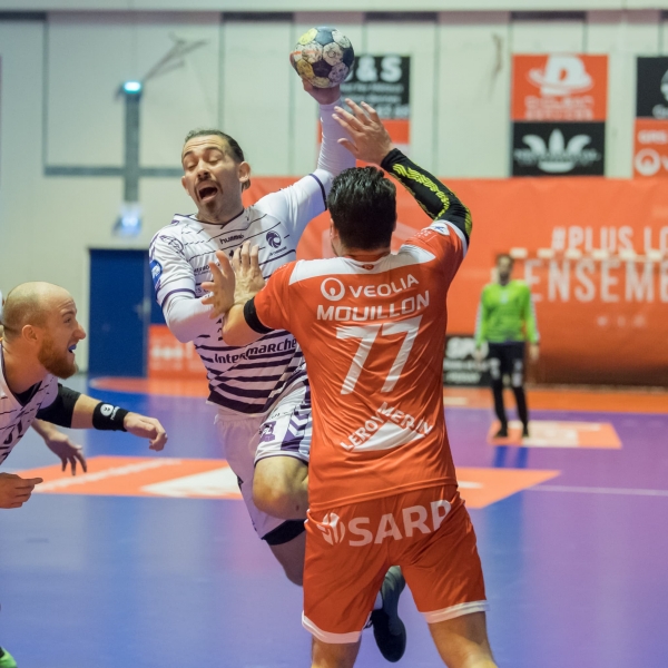 Victoire à l'extérieur pour les Mauves face à Valence Handball. 25-24