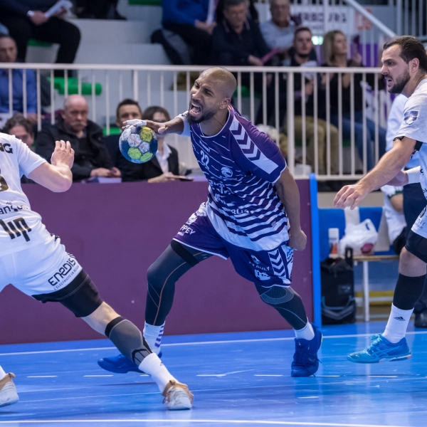 Chantereyne imprenable. Les Mauves finissent l'année en battant l'équipe du GBDH par 26-23