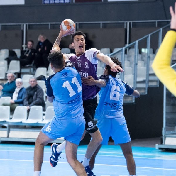 Défaite en seconde mi-temps de la réserve face à Chartres. 38-40