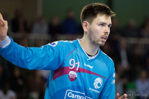 Simon DALMONT lors du match Cherbourg / Billère