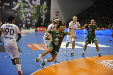Ayhan ALEXANDRE lors du match Nimes / Paris Saint Germain