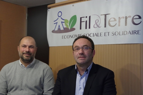 Matthieu GIOVANNONE (Président de l'assocation Fil & Terre) et Hubert COUPPEY (membre du bureau direteur du club) lors de la conférence de presse de lancement de l'opération